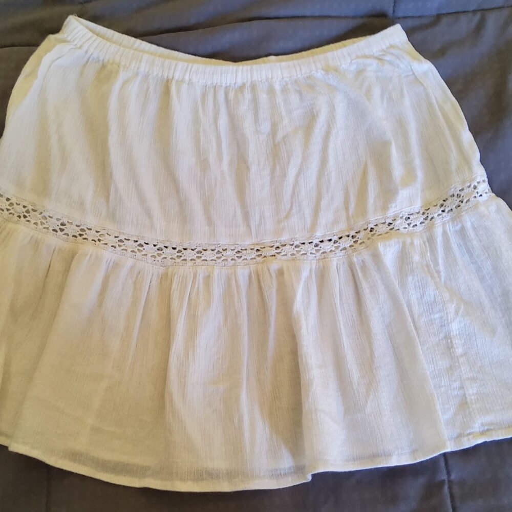 White Cotton Tiered Mini Skirt Crochet Lace Trim Ruffle Boho Cottagecore - Picture 11 of 11